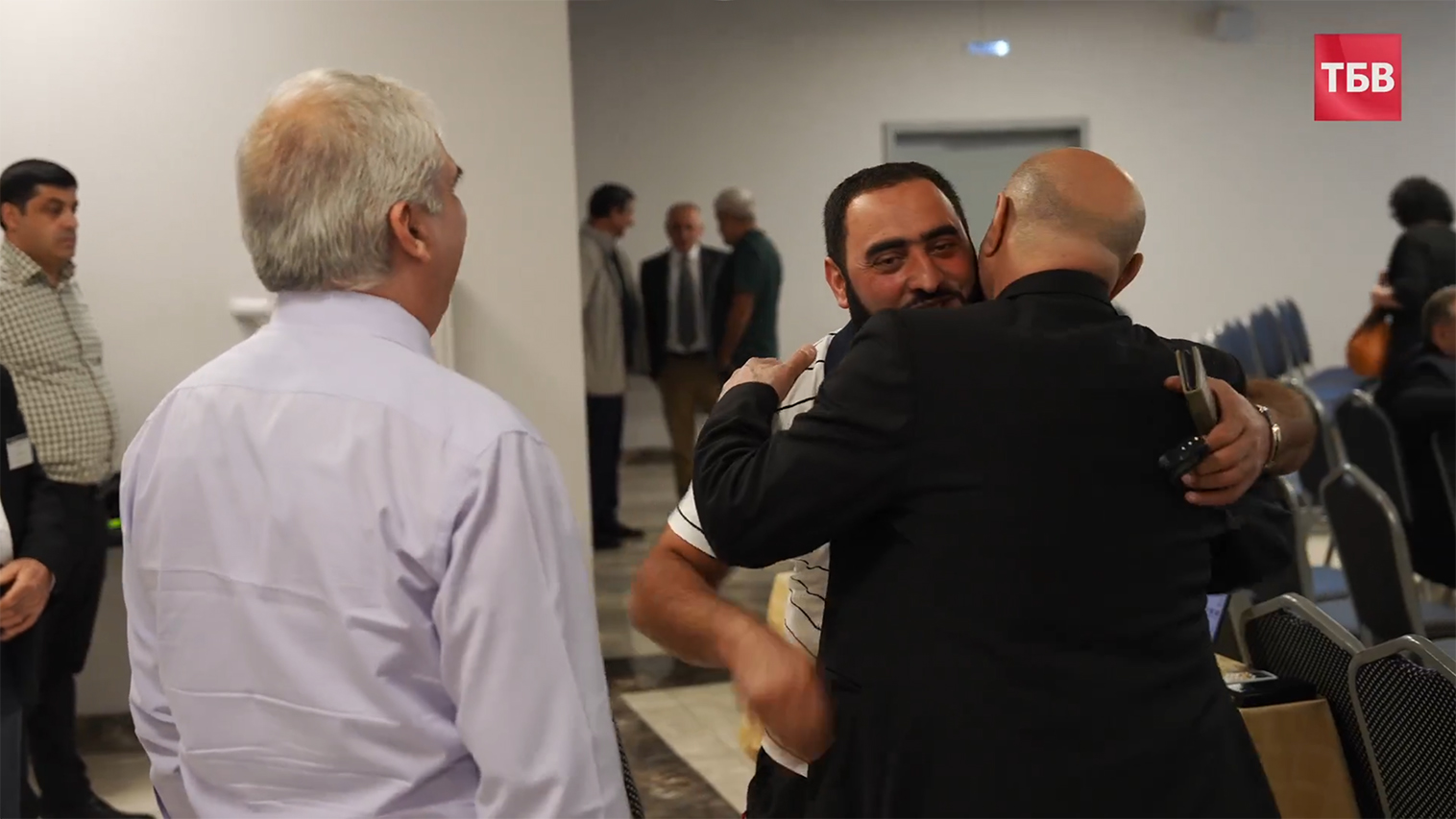 57932727279332259672