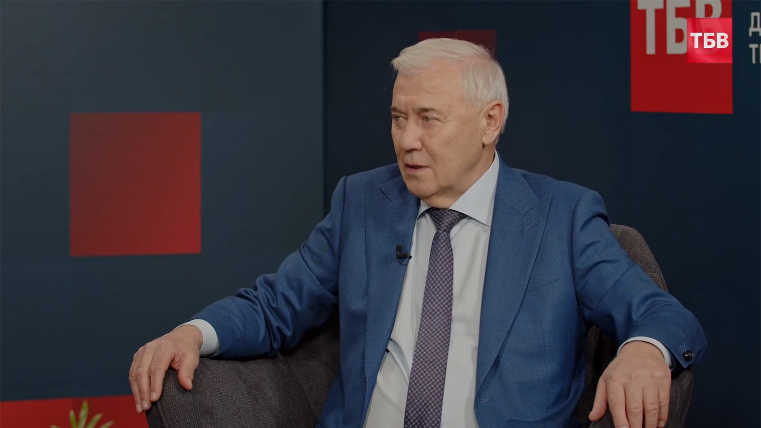 58513634877565203092