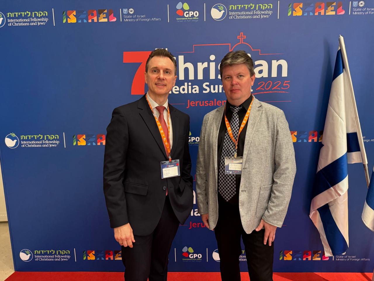 photo_2025-11-09_21-09-43