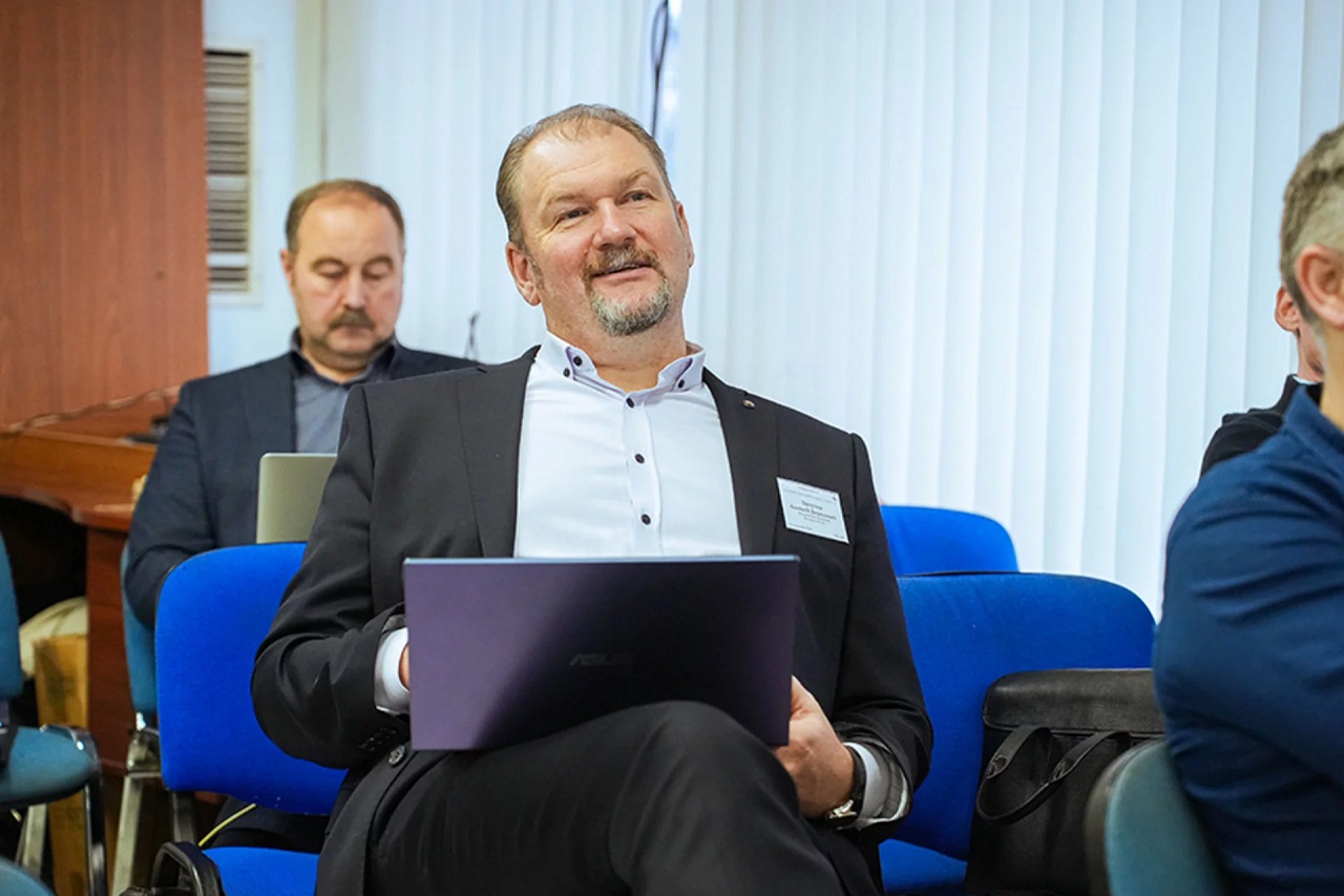 5147_31868_5d9e30b3c3