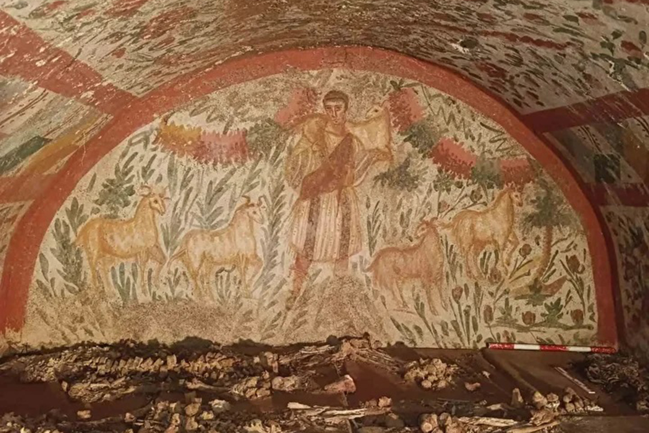 Good-Shepherd-Jesus-fresco