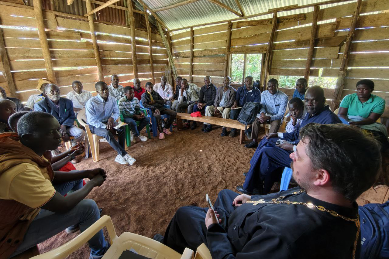 photo_5292254098386258730_y