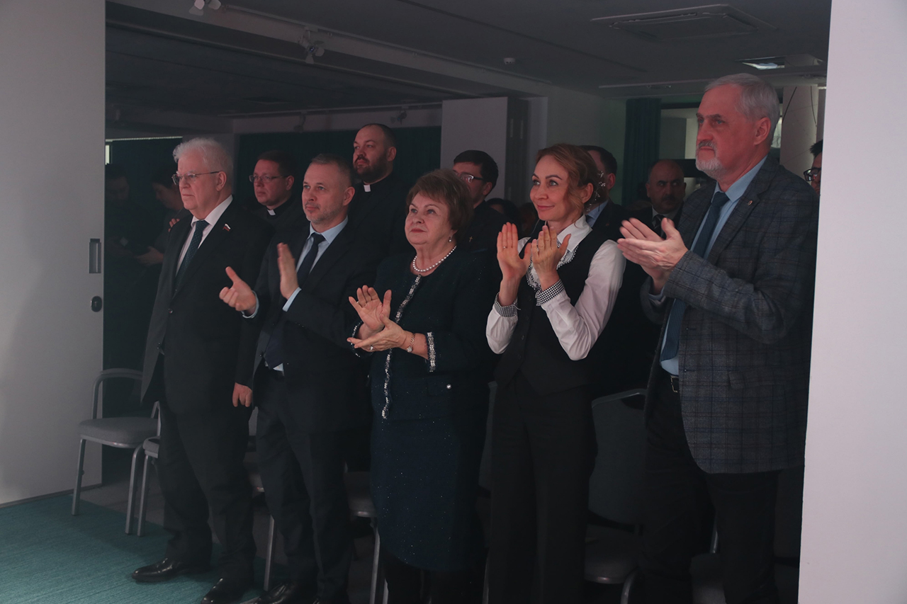 zThfoRQBWukWL8en-nj7GqE-GfTaOWsMg1cu2o8R2GYmhiXJdvtU1XjbAt6RkpqG5Xq4wrsdee8r2YxwdGoiL_nz