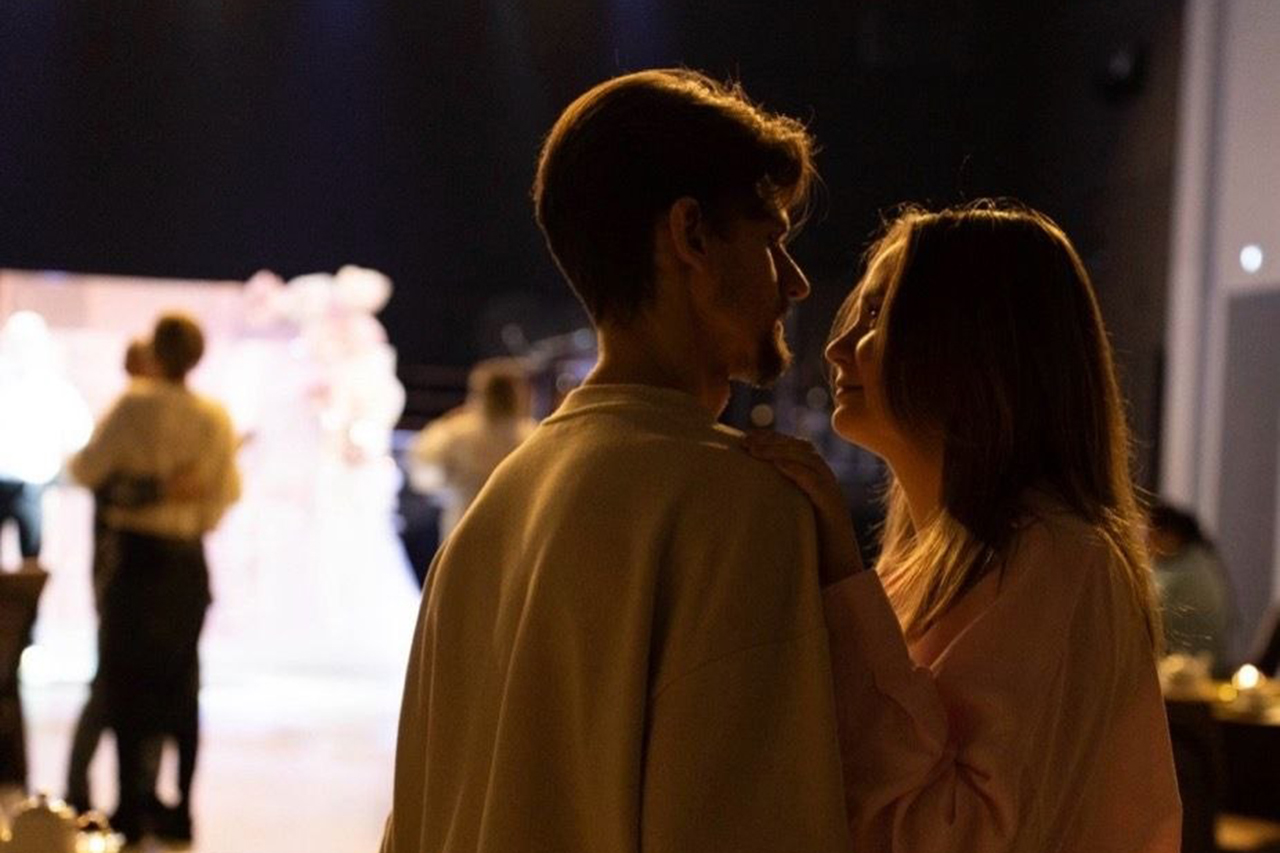 photo_5375176456444515738_y